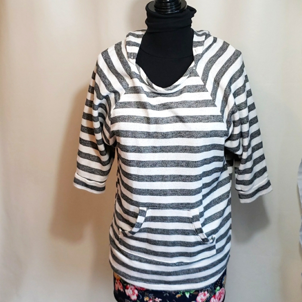 MONTEAU Grey & White Striped Hooded Pullover w/ Pocket Size Large